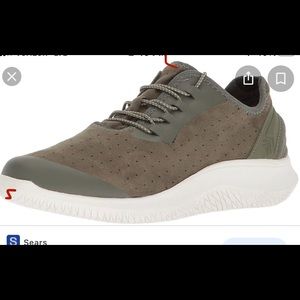 Dr. Scholl’s Flyer Low Top Sneakers 7.5 green